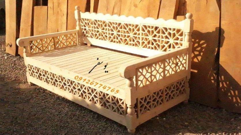 تولید تخت سنتی با چوب تمام روسی تولید تخت سنتی با چوب تمام روسی